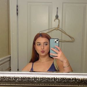 Meet your Posher, Devin